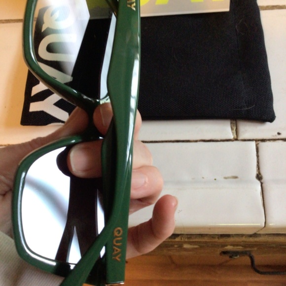 NEW! Quay call the shots green smoke